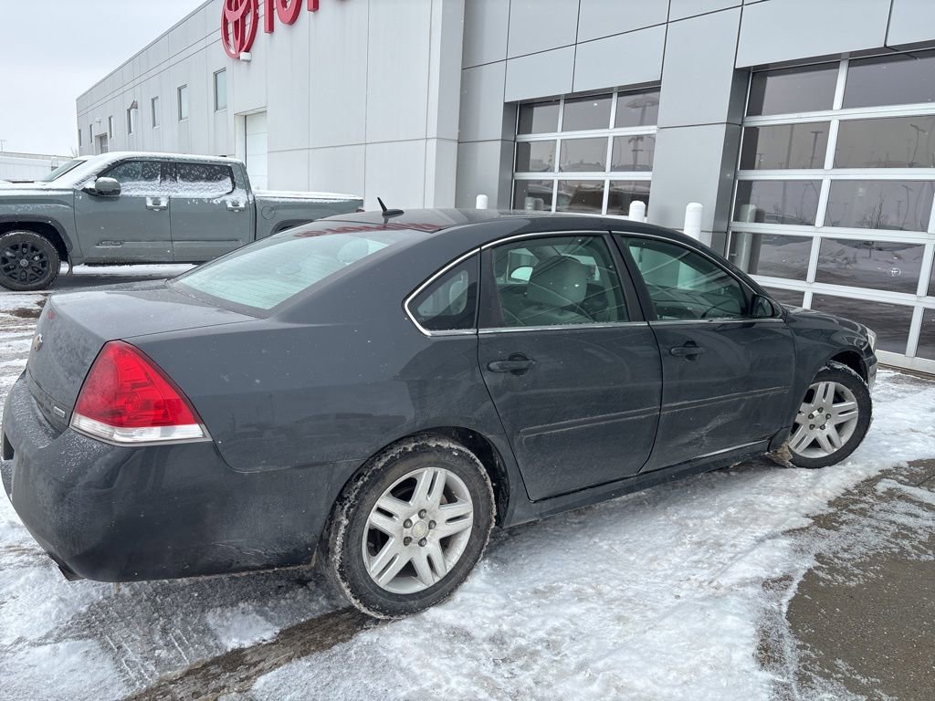 Used 2016 Chevrolet Impala LT image 3