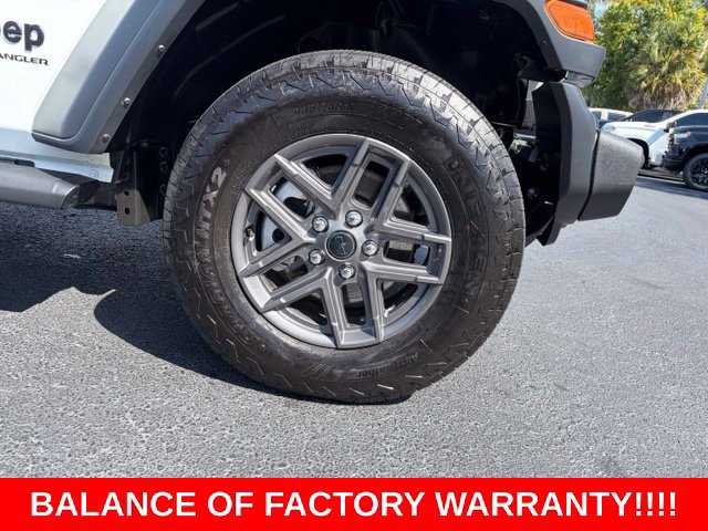 Used 2025 Jeep Wrangler Unlimited Sport AWD/4WD image 8