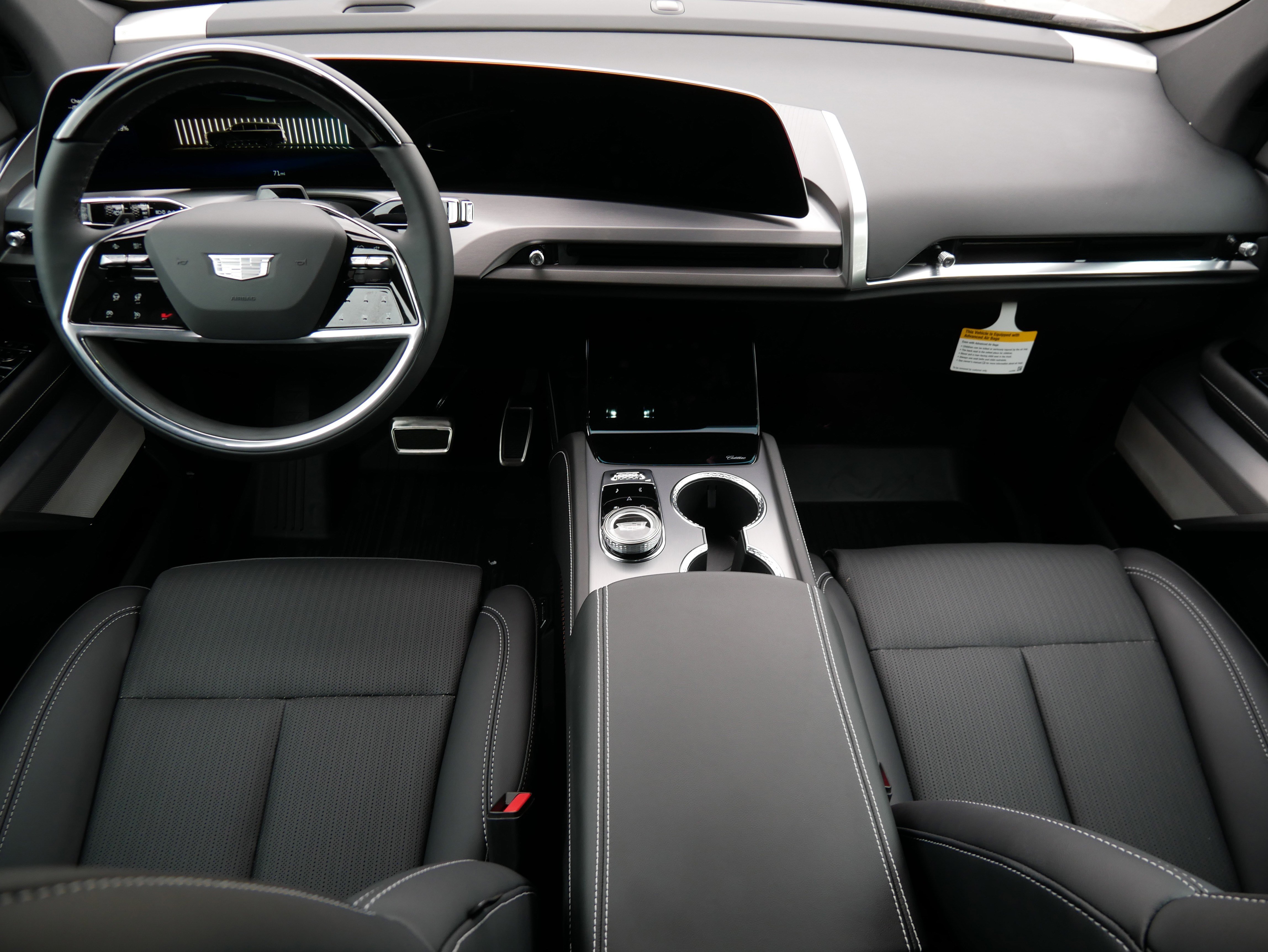 New 2026 Cadillac Vistiq Sport w/ LPO, Floor Liner Package image 8