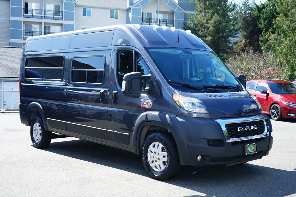 Used 2020 RAM ProMaster 2500 w/ Premium Appearance Group image 3