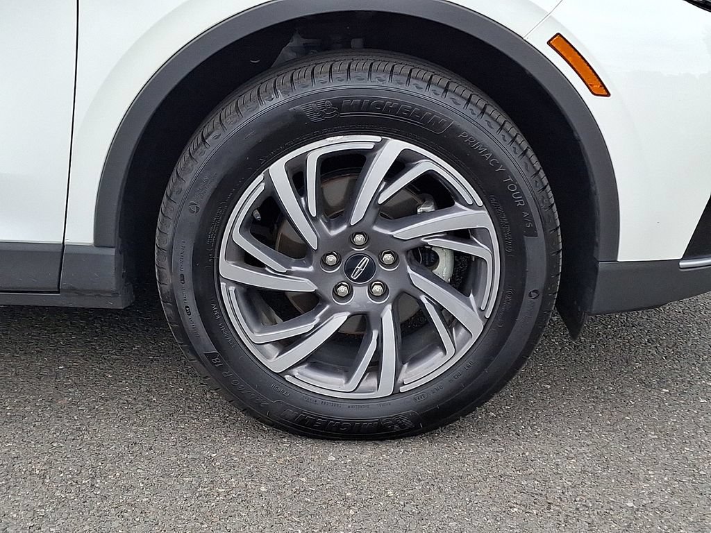 Certified 2023 Lincoln Corsair AWD w/ Equipment Group 101A image 11