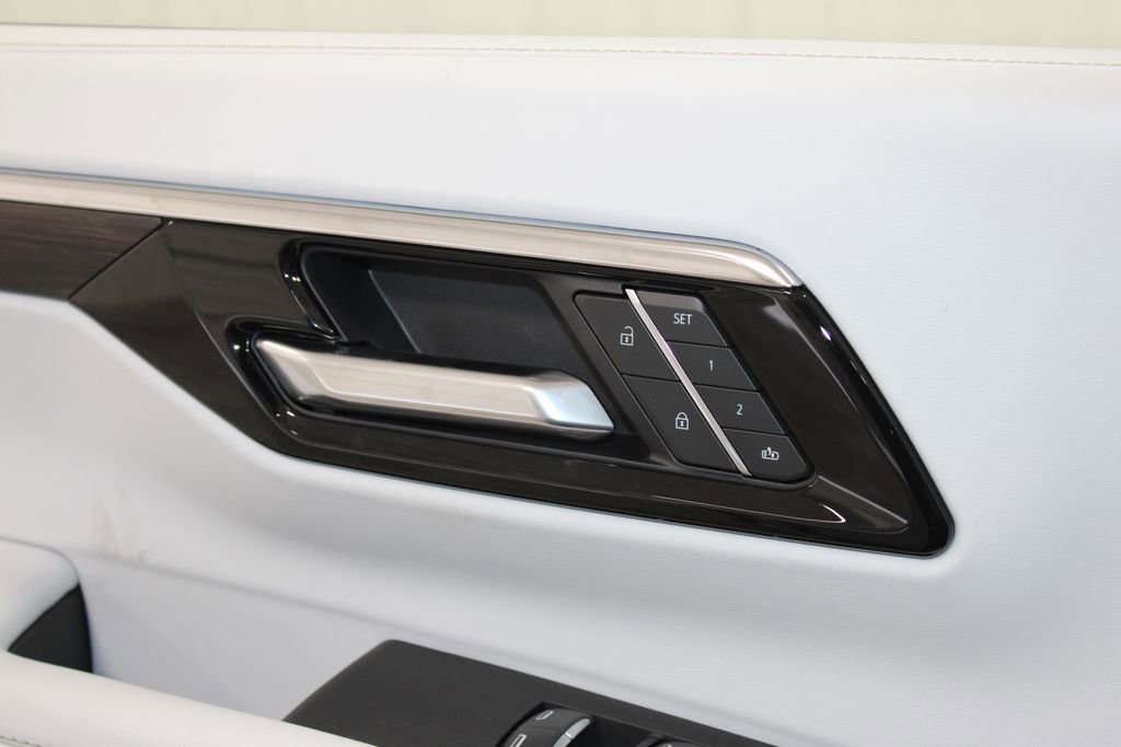 New 2025 Chevrolet Tahoe Premier image 40