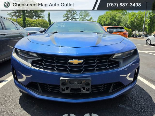 Used 2019 Chevrolet Camaro LT w/ Black Appearance Package RWD image 2