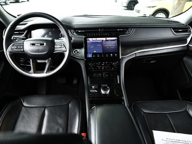 Used 2023 Jeep Grand Cherokee Limited w/ Luxury Tech Group II AWD/4WD image 25