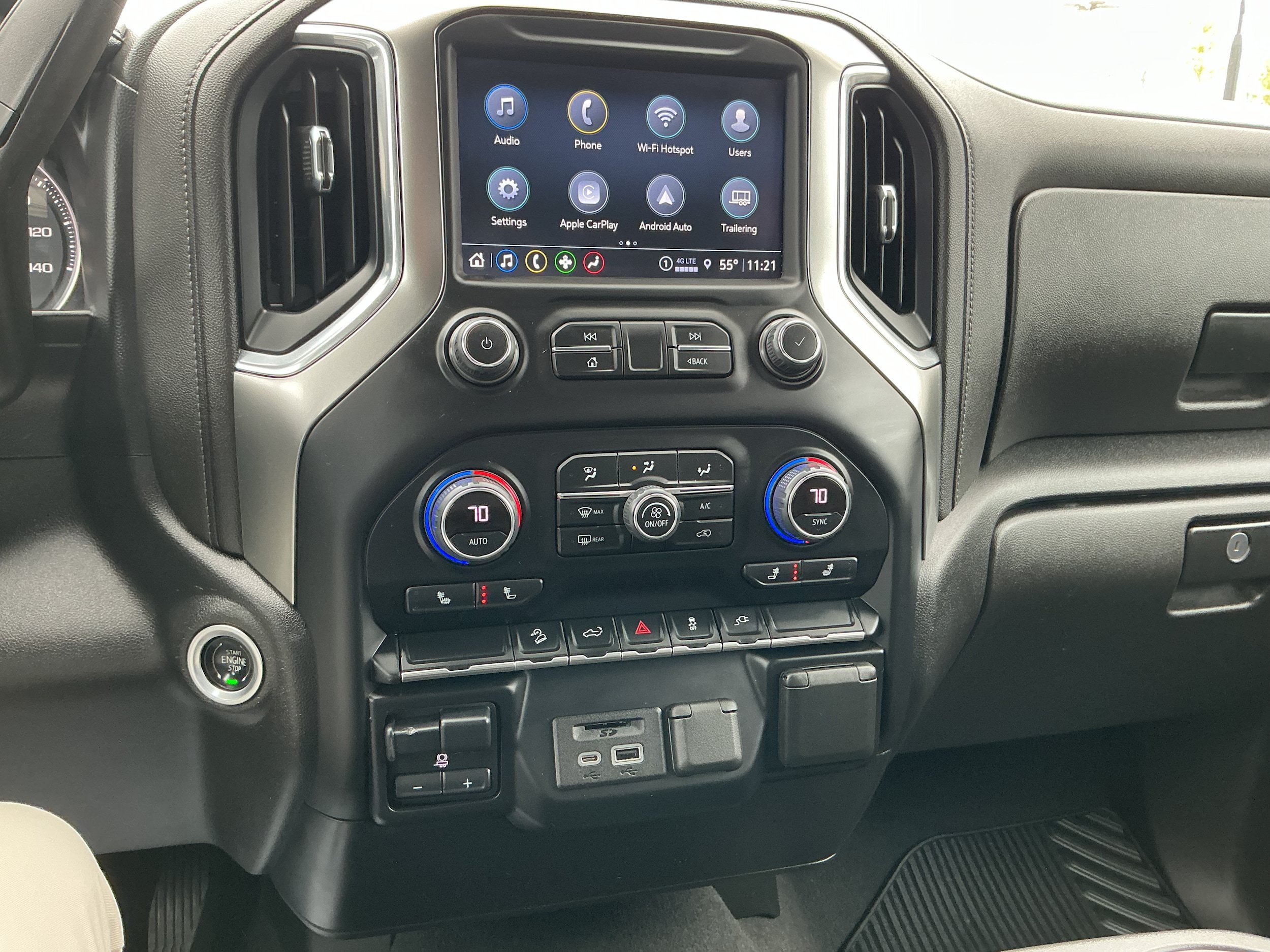 Used 2022 Chevrolet Silverado 2500 LTZ w/ Z71 Off-Road Package AWD/4WD image 8