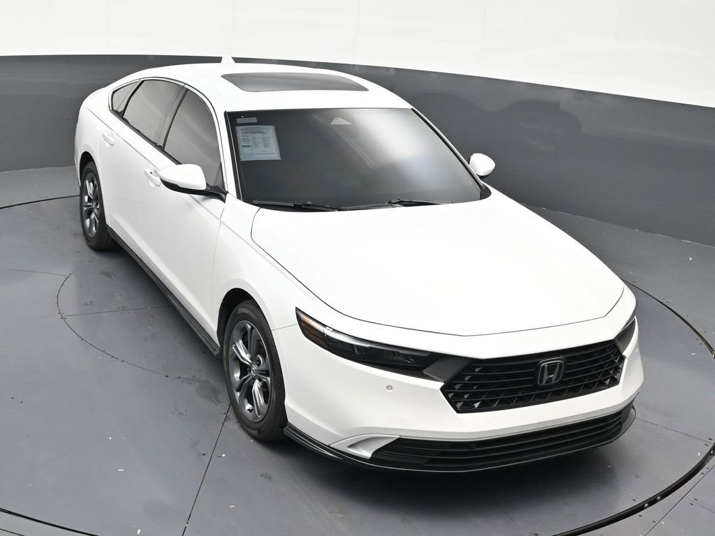 Used 2025 Honda Accord EX-L image 19