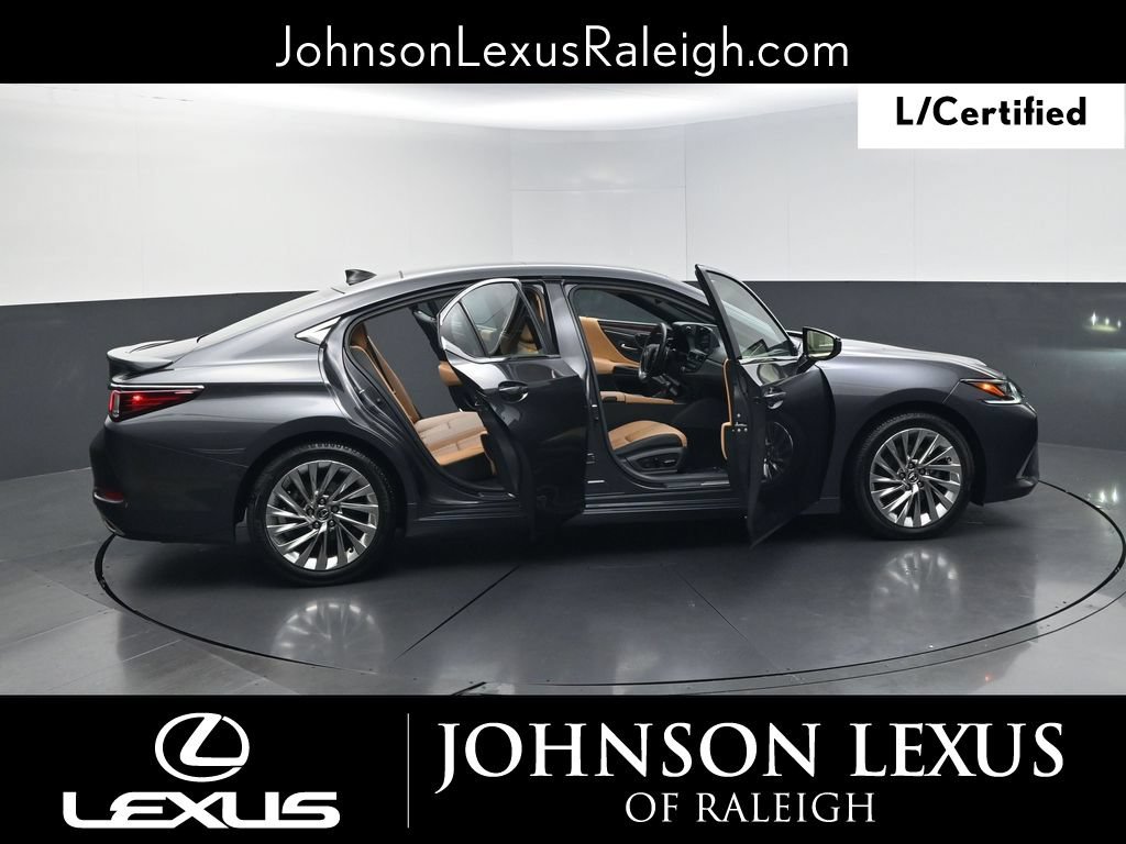 Certified 2022 Lexus ES 350 Ultra Luxury w/ Accessory Package 2 FWD image 26
