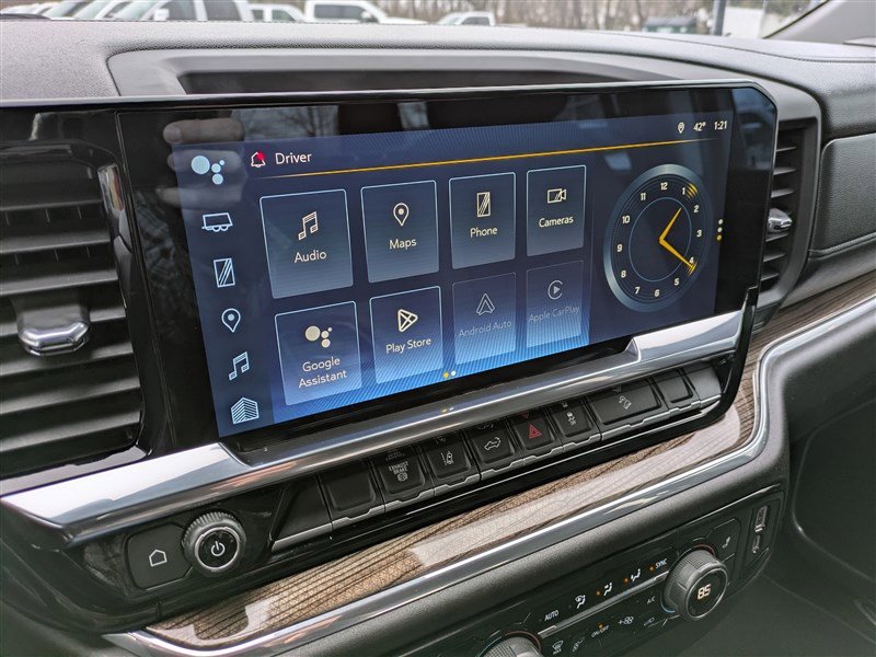 Used 2024 Chevrolet Silverado 2500 LT image 22