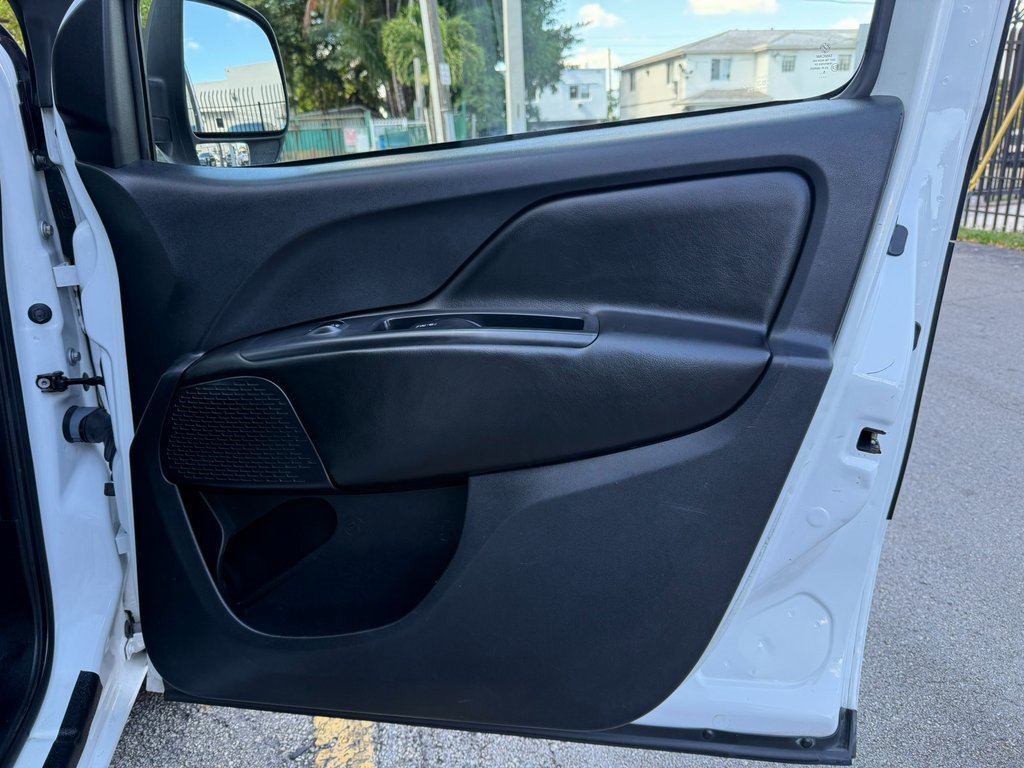 Used 2016 RAM ProMaster City Tradesman SLT w/ Rear Back-up Camera Group image 23