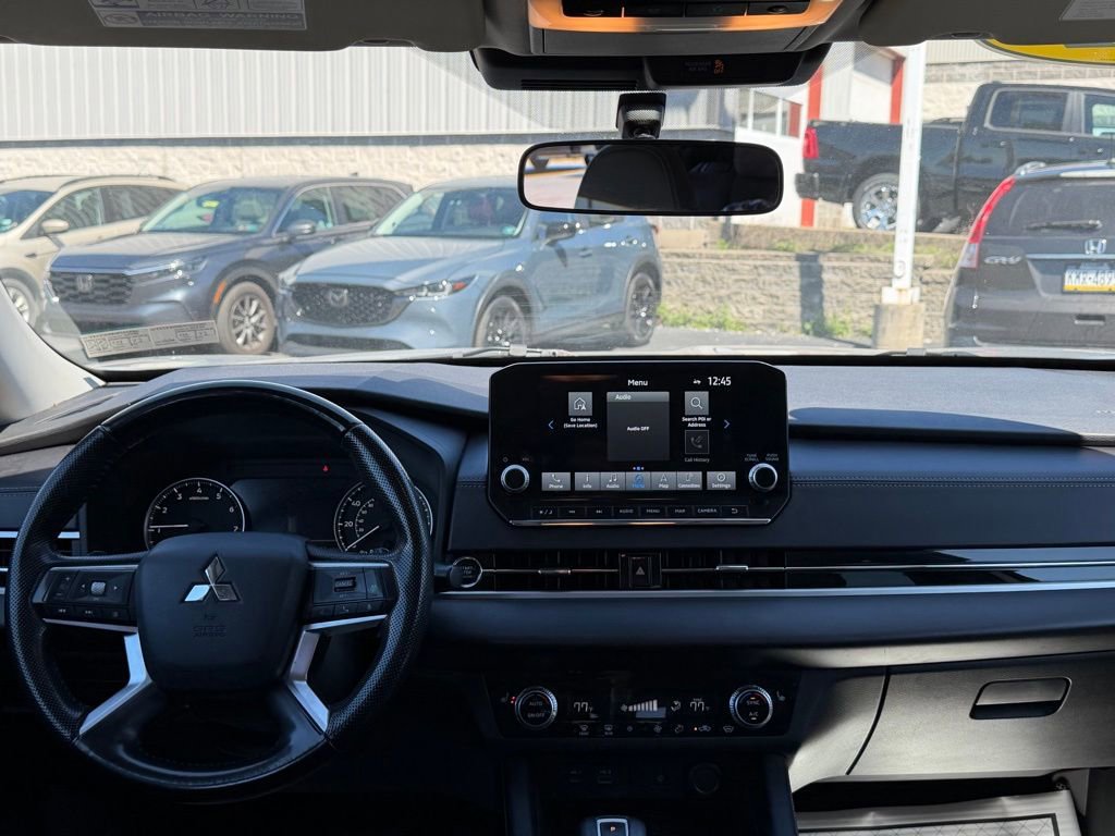 Used 2022 Mitsubishi Outlander SE AWD/4WD image 10