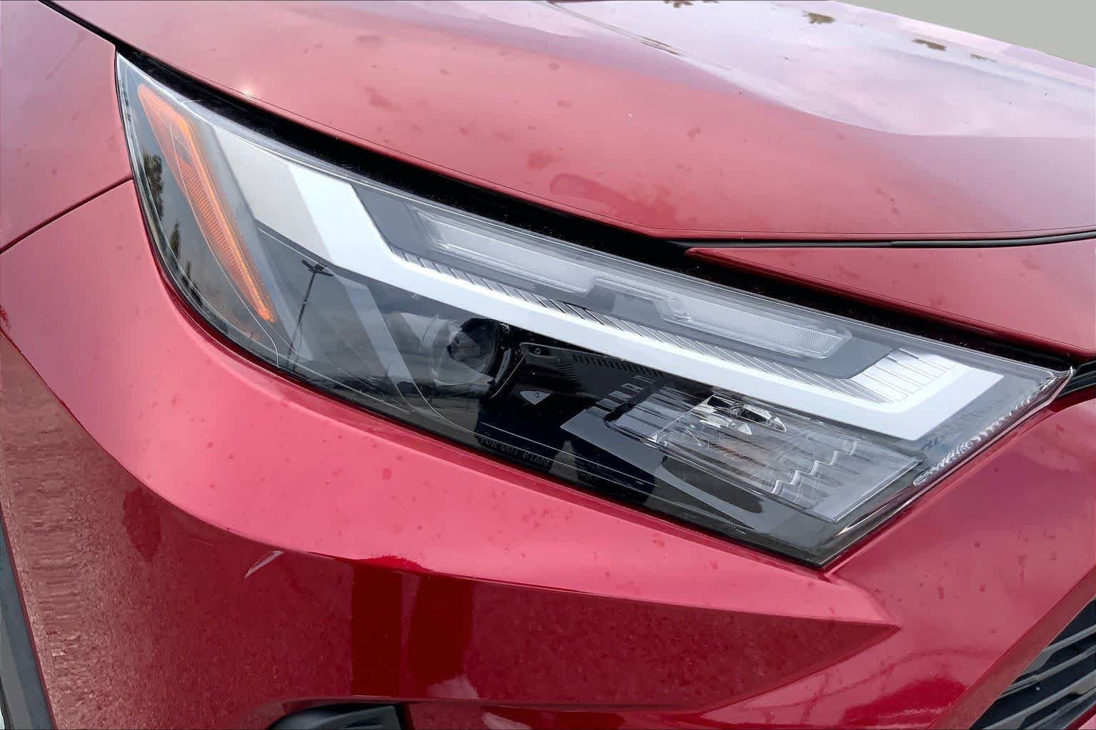 Used 2023 Toyota RAV4 XLE w/ Convenience Package FWD image 27