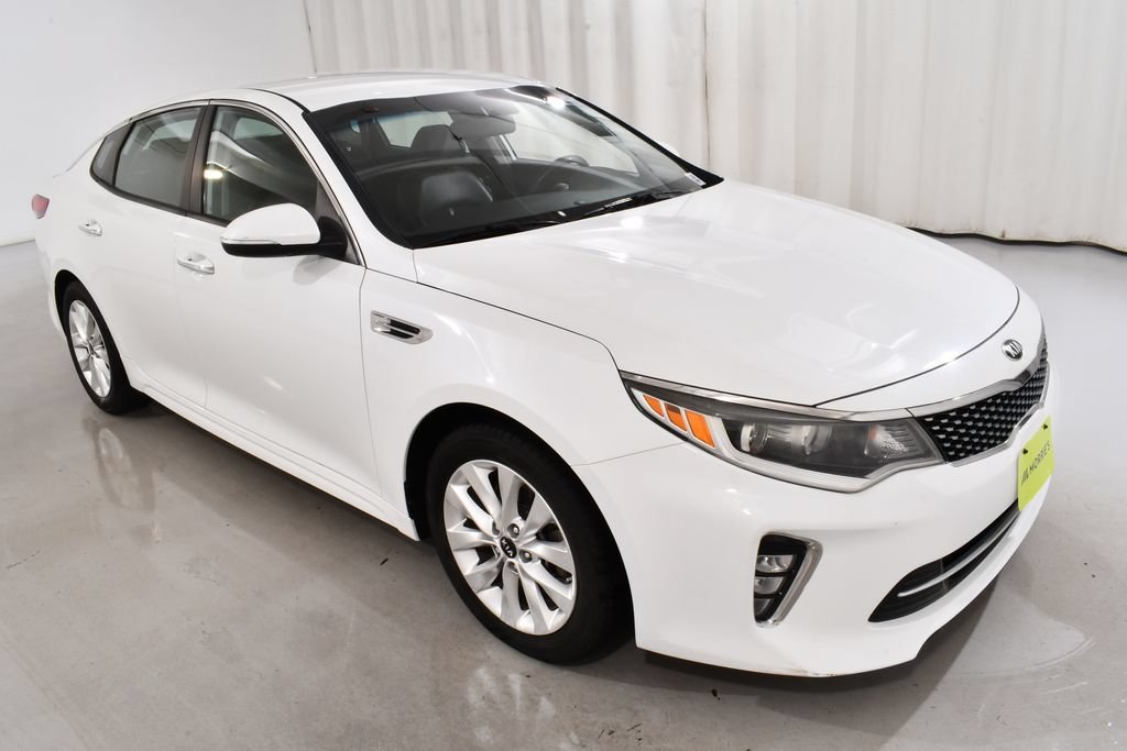Used 2018 Kia Optima S FWD image 5