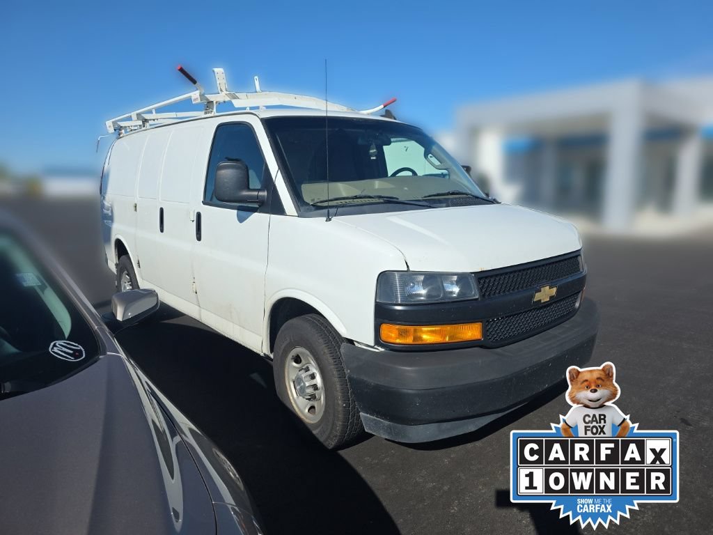Used 2019 Chevrolet Express 2500 w/ Driver Convenience Package RWD image 3