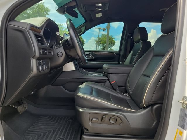 Used 2022 Chevrolet Suburban Premier AWD/4WD image 25