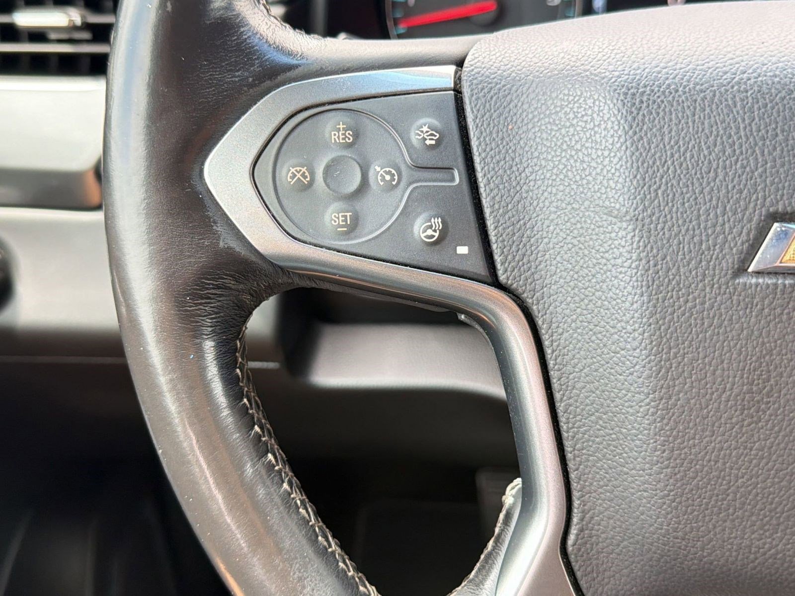 Used 2018 Chevrolet Tahoe LT image 16