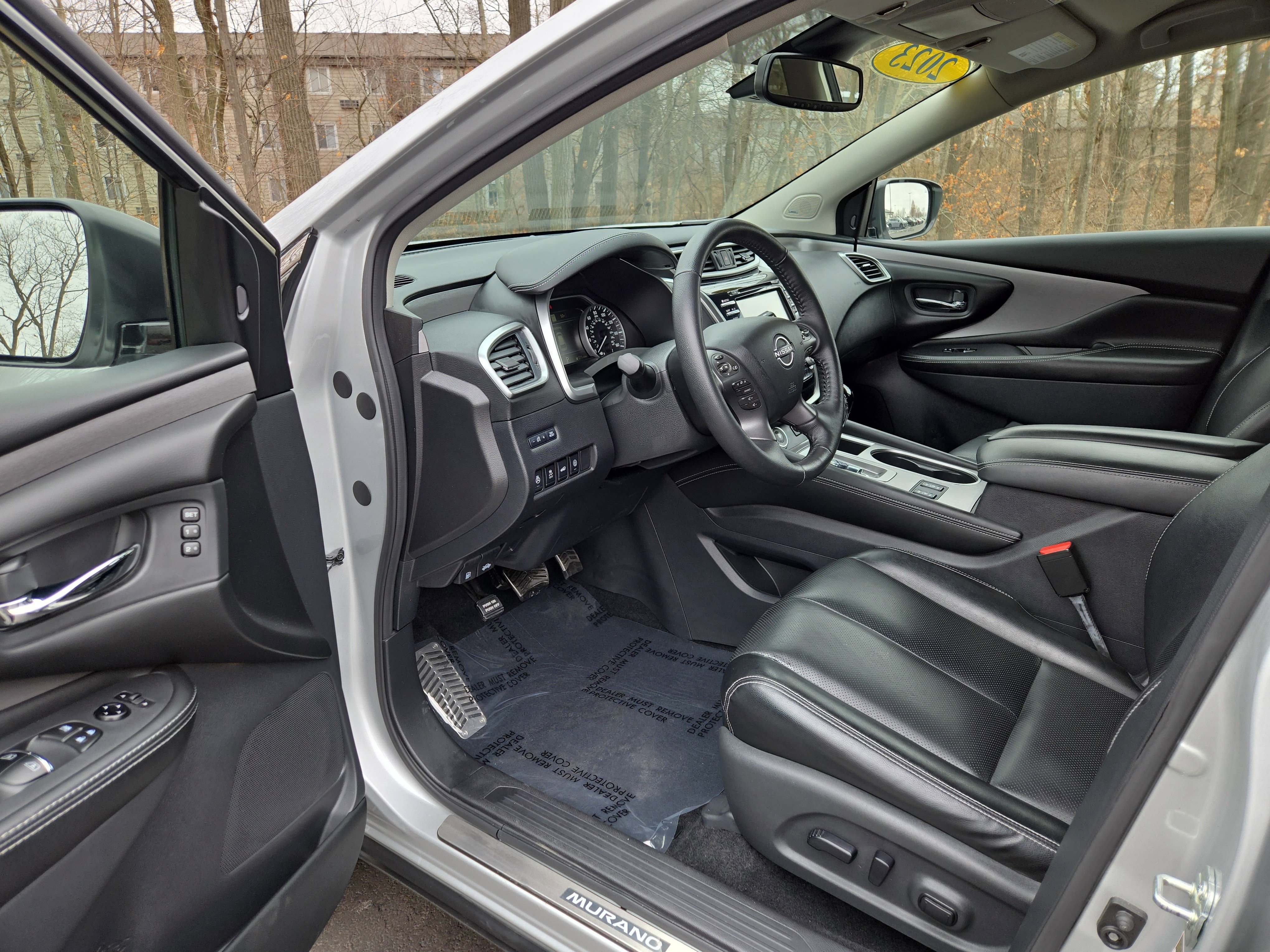 Used 2023 Nissan Murano SL w/ Cargo Package image 11