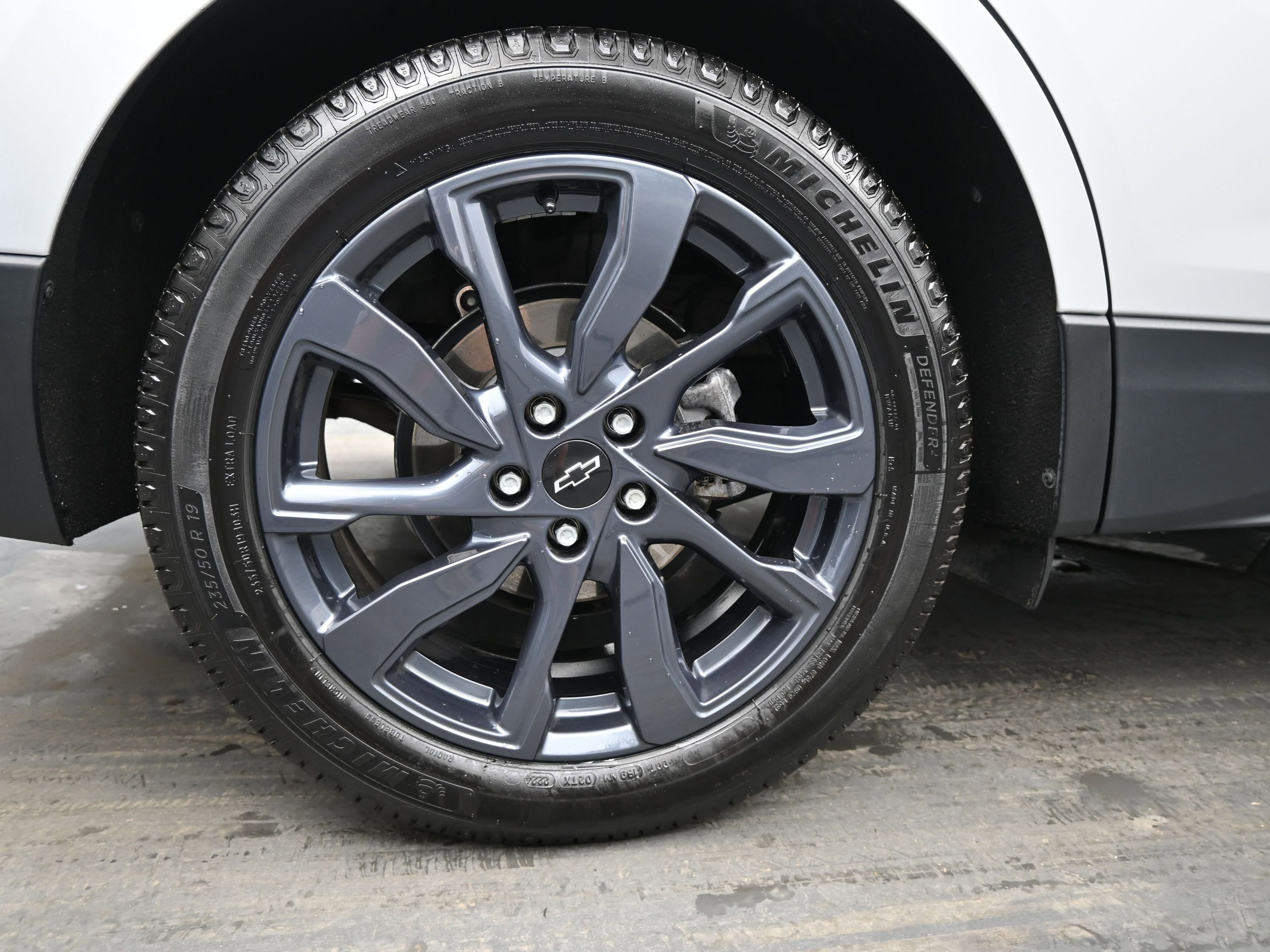 Used 2022 Chevrolet Equinox RS w/ RS Leather Package image 11