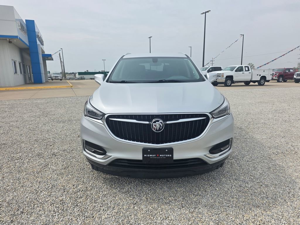 Used 2021 Buick Enclave Essence image 9