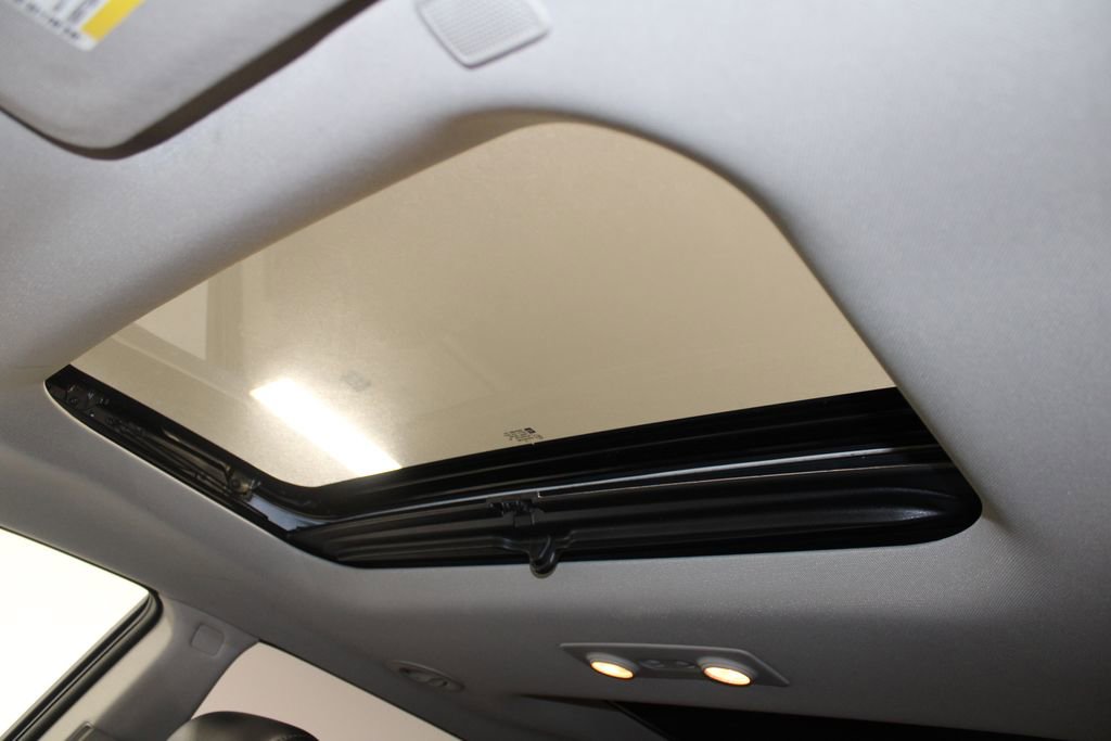 Used 2017 Buick Enclave Premium w/ Experience Buick Package image 35