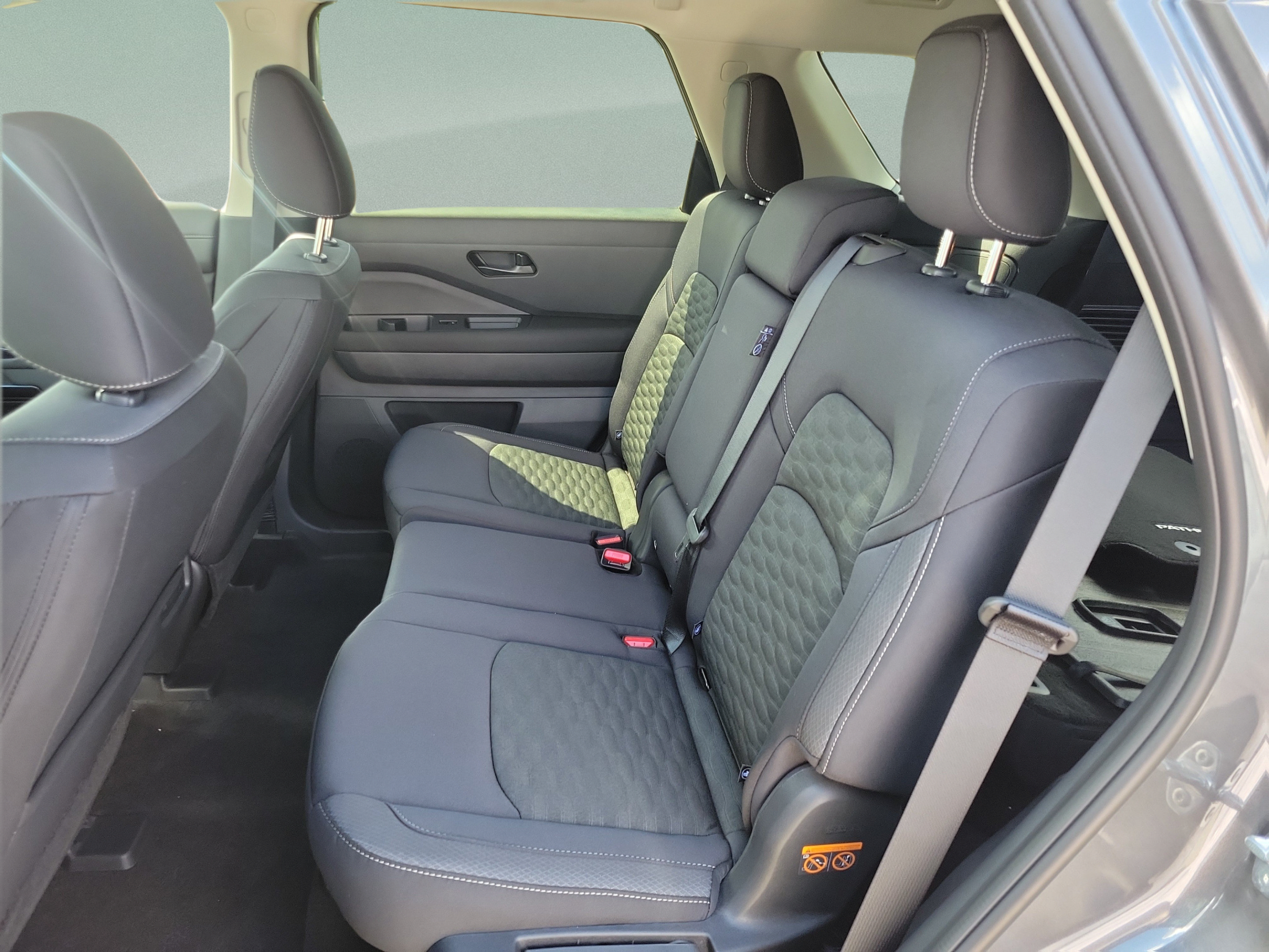 New 2026 Nissan Pathfinder SV w/ Cargo Package FWD image 11