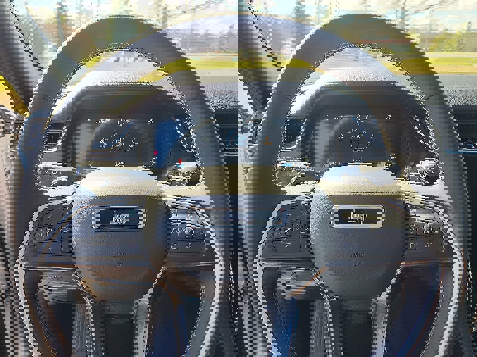 Used 2023 Jeep Grand Cherokee Altitude image 20