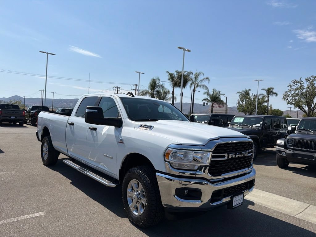 Used 2024 RAM 2500 Big Horn AWD/4WD image 2