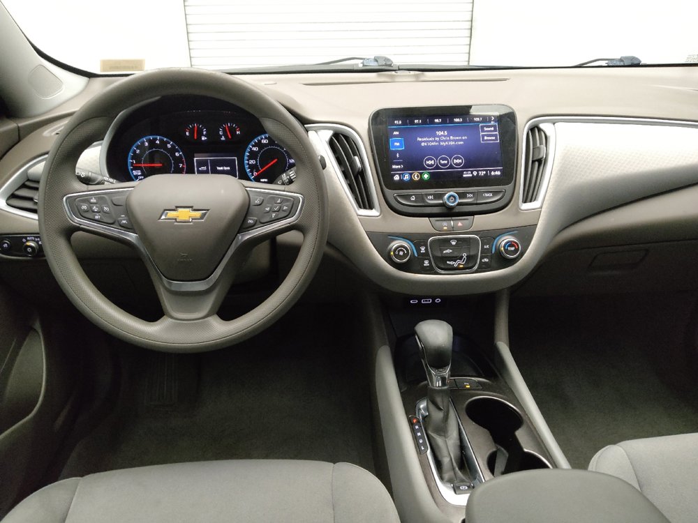 Used 2024 Chevrolet Malibu LS w/ Driver Confidence Package FWD image 22