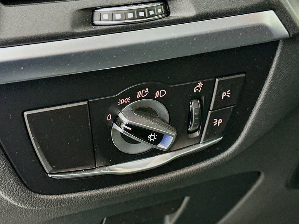 Used 2023 BMW X3 xDrive30i w/ Premium Package image 14