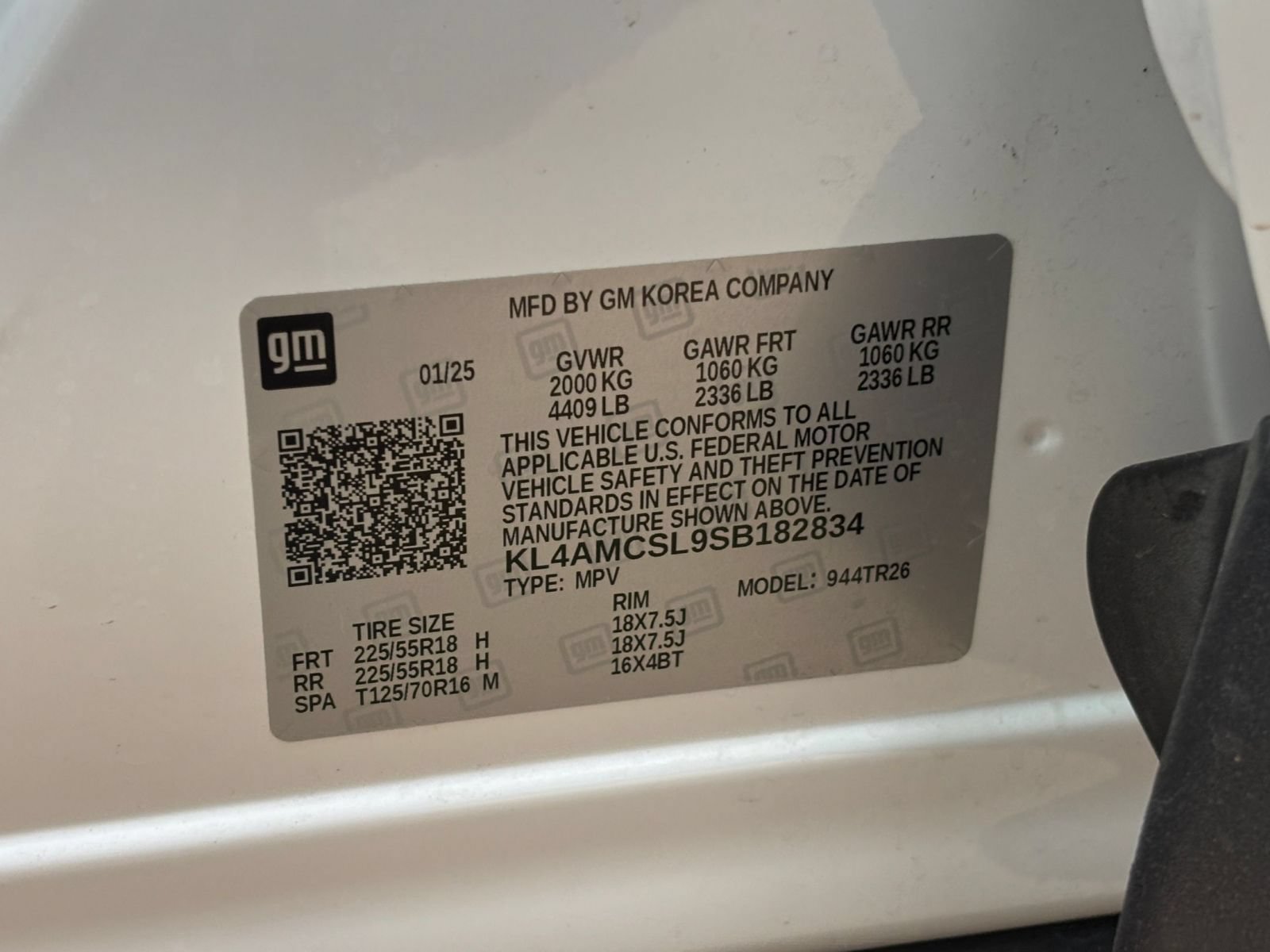 Used 2025 Buick Encore GX Preferred AWD/4WD image 28