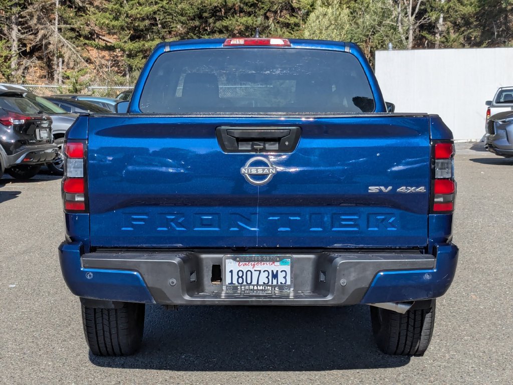 Used 2022 Nissan Frontier SV w/ Technology Package AWD/4WD image 6