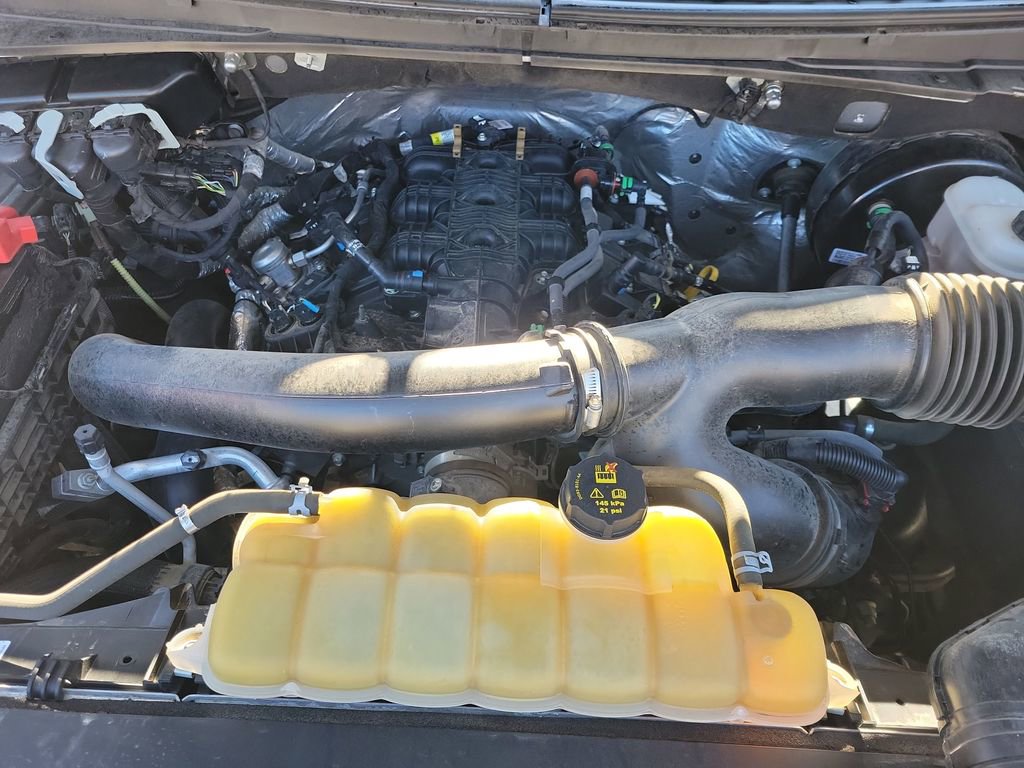 Used 2021 Ford Expedition XLT image 35