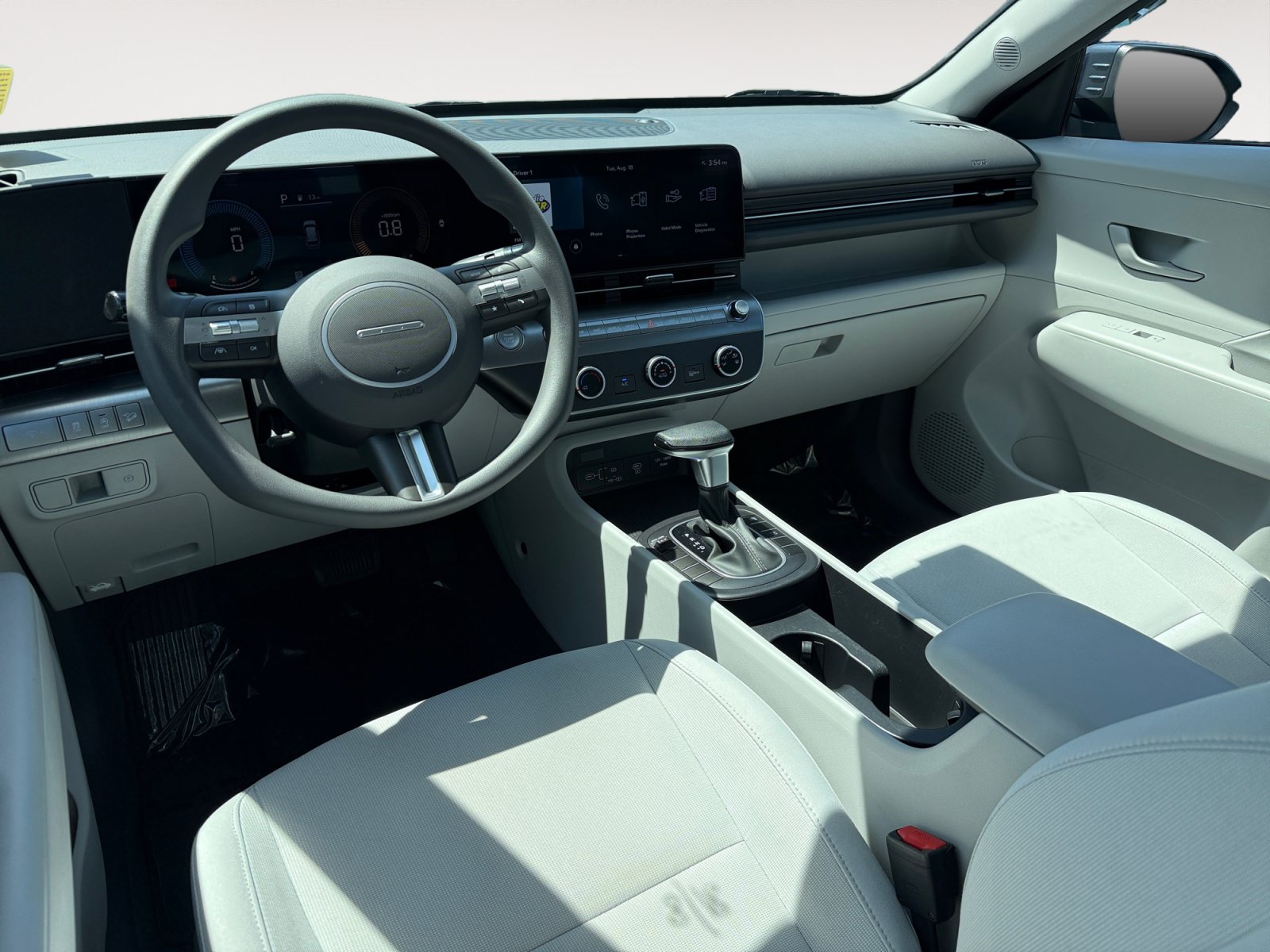 Certified 2025 Hyundai Kona SE FWD image 15