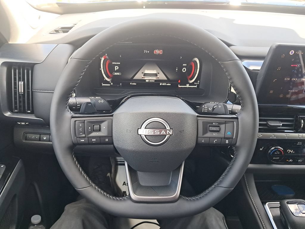 New 2026 Nissan Pathfinder SL AWD/4WD image 15