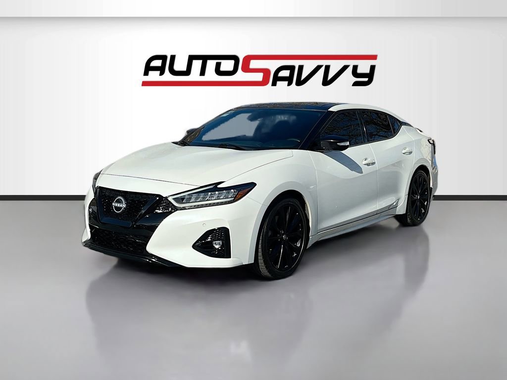 Used 2023 Nissan Maxima SR w/ Sport Mat Group image 3