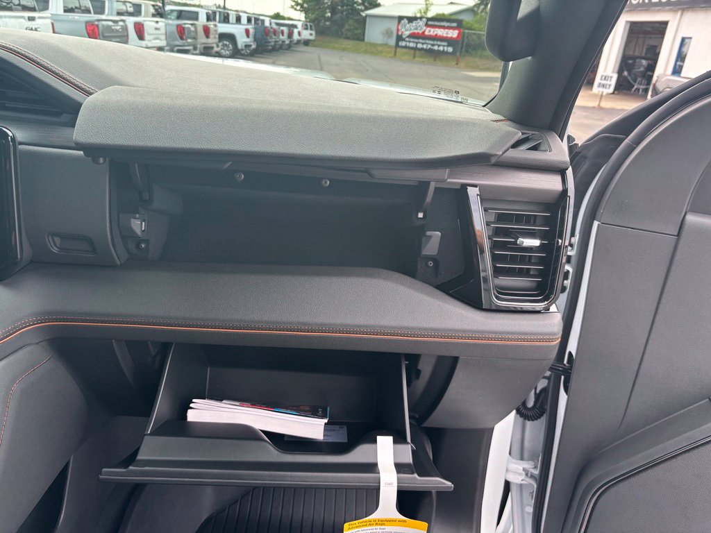 New 2026 GMC Sierra 3500 AT4 w/ AT4 Premium Plus Package AWD/4WD image 16
