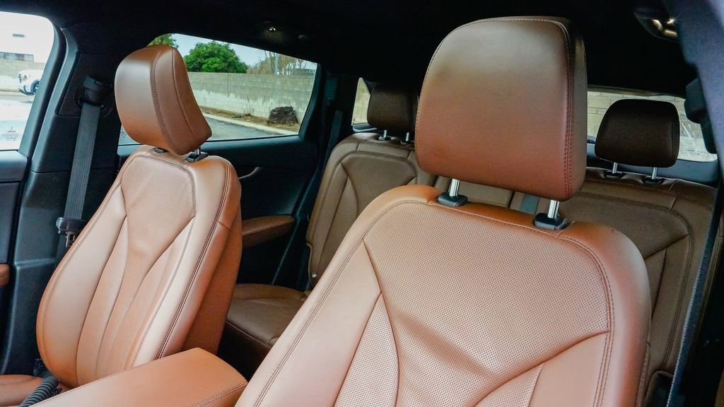 Used 2023 Lincoln Nautilus Reserve w/ Equipment Group 201A image 16