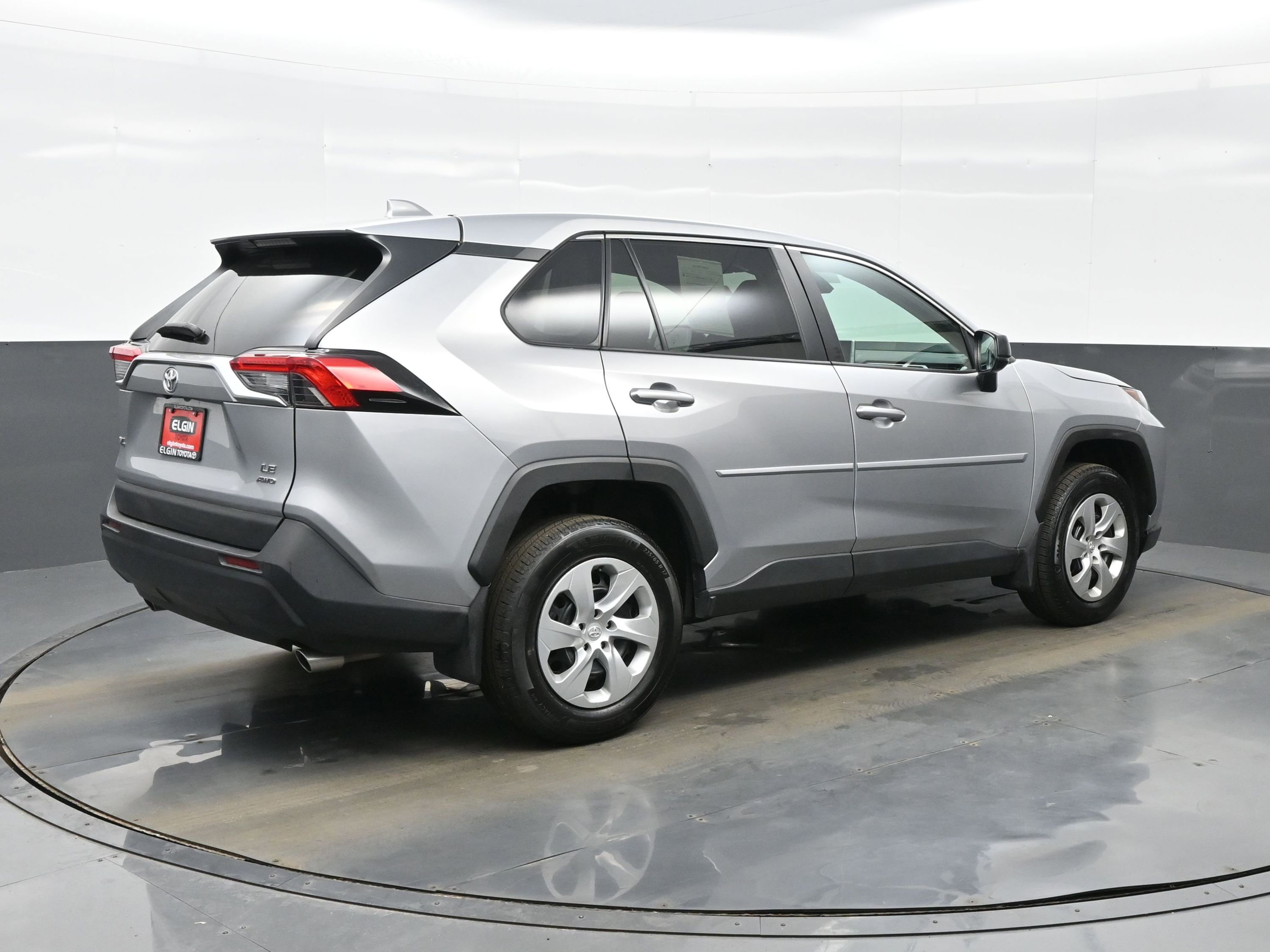 Used 2023 Toyota RAV4 LE image 6
