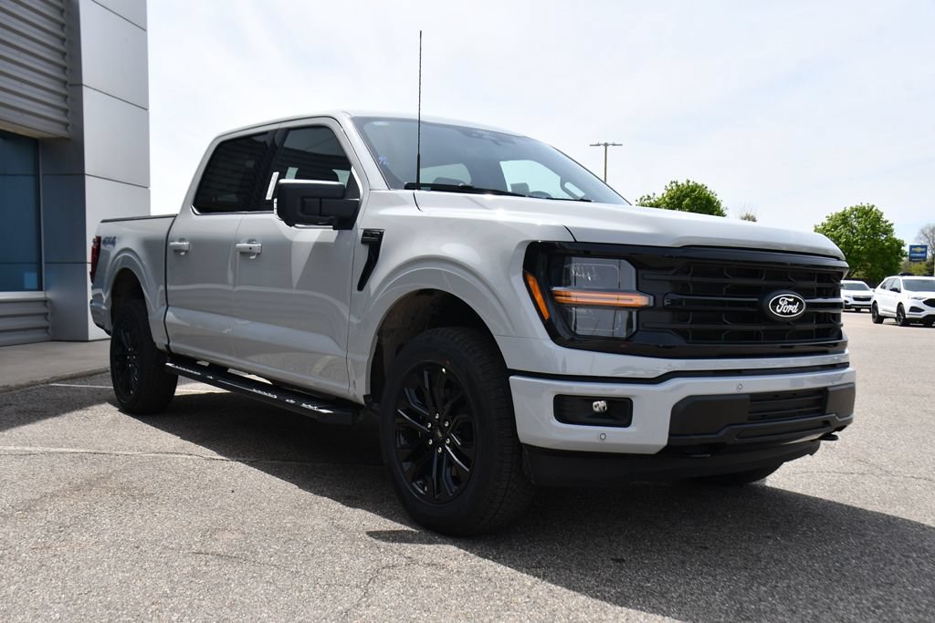 New 2026 Ford F150 XLT w/ Equipment Group 302A MID AWD/4WD image 9