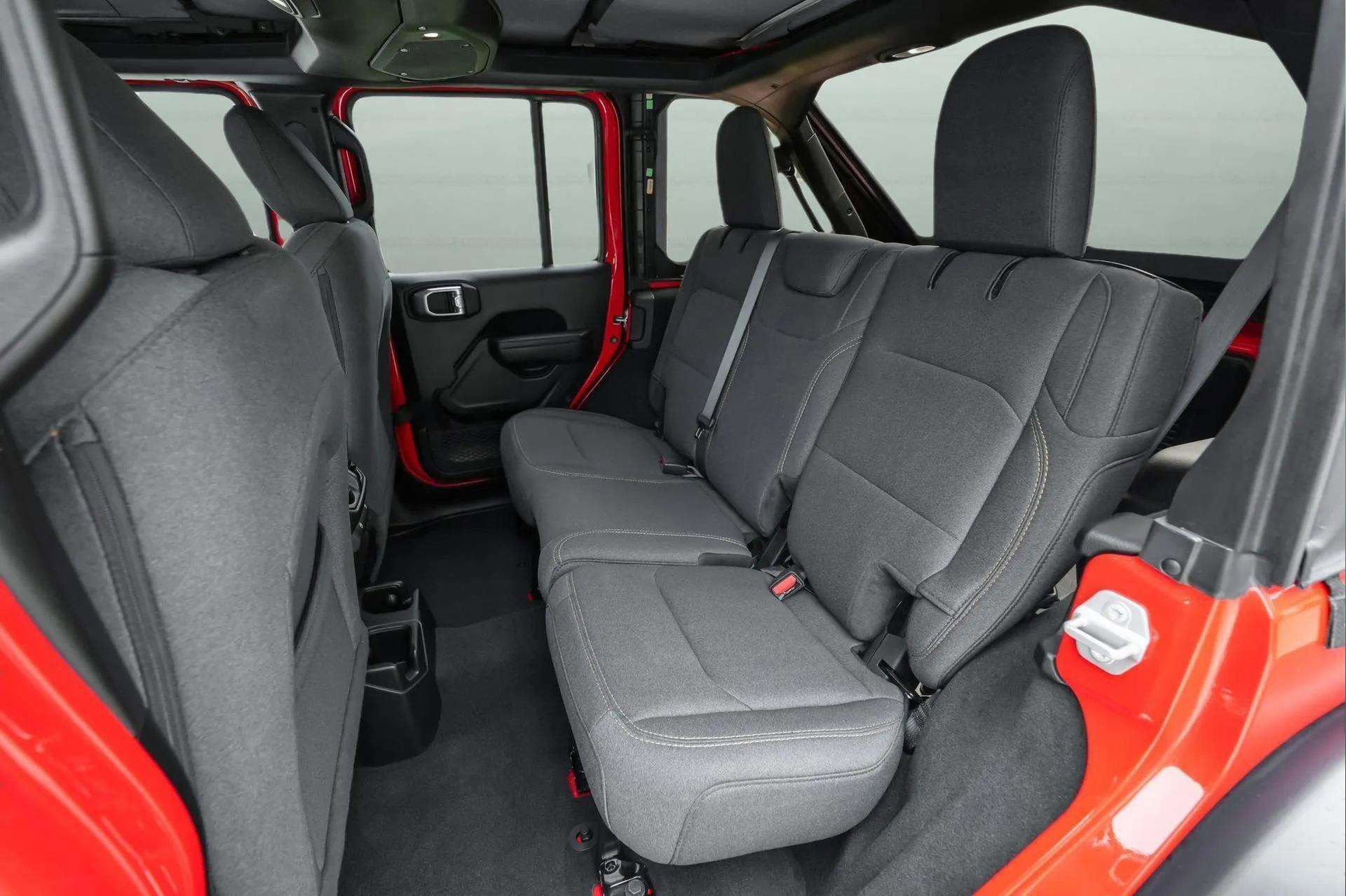 Used 2024 Jeep Wrangler Willys image 29