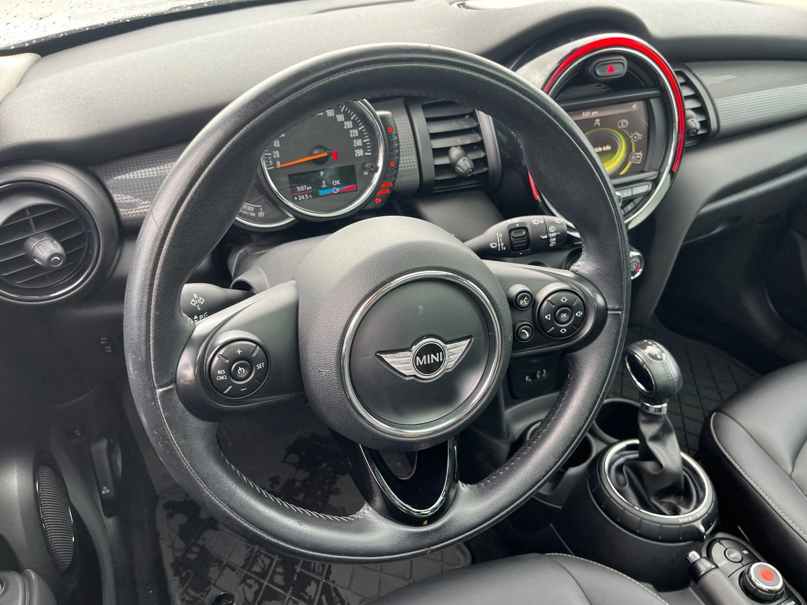 Used 2016 MINI Cooper 4-Door Hardtop FWD image 34