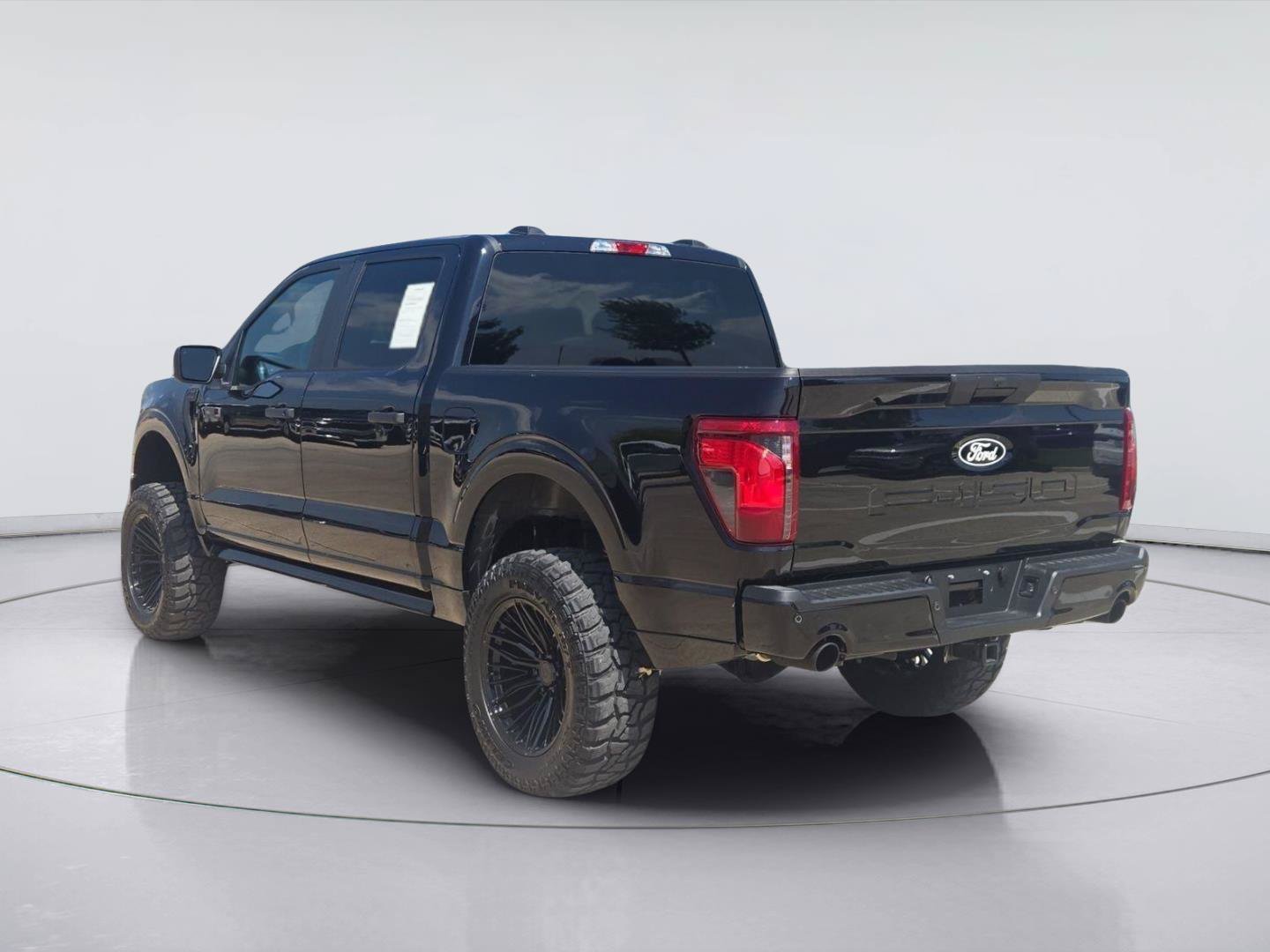 Used 2026 Ford F150 STX w/ F-150 LOBO Package AWD/4WD image 3