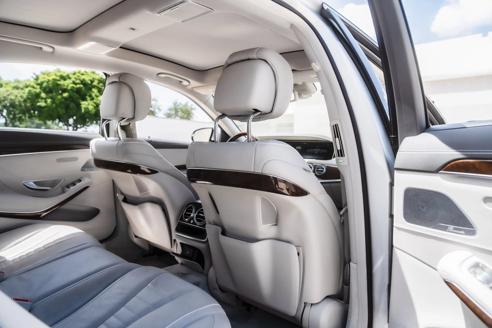 Used 2016 Mercedes-Benz S 550 Sedan image 21