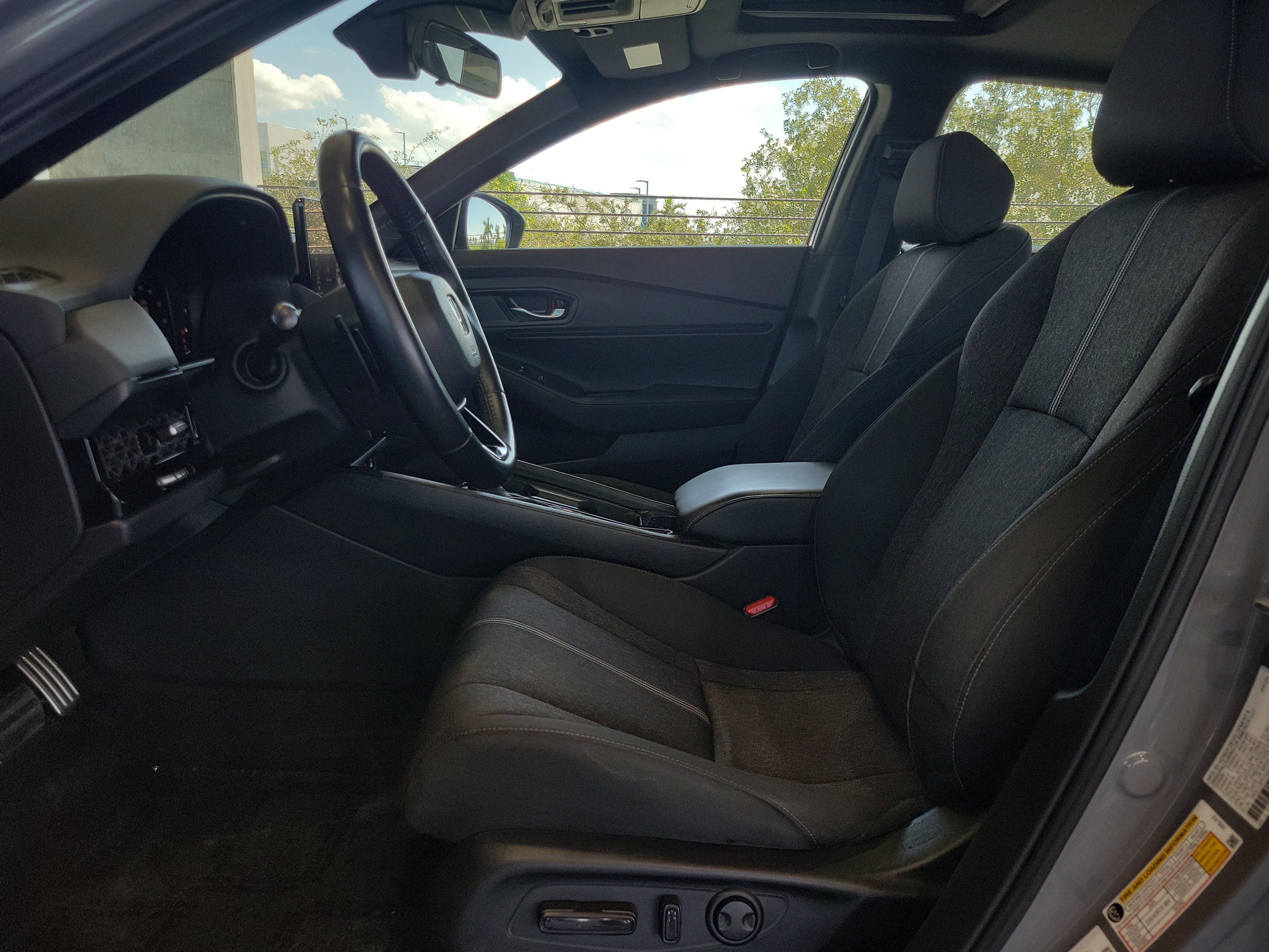 Used 2025 Honda Accord Sport image 18