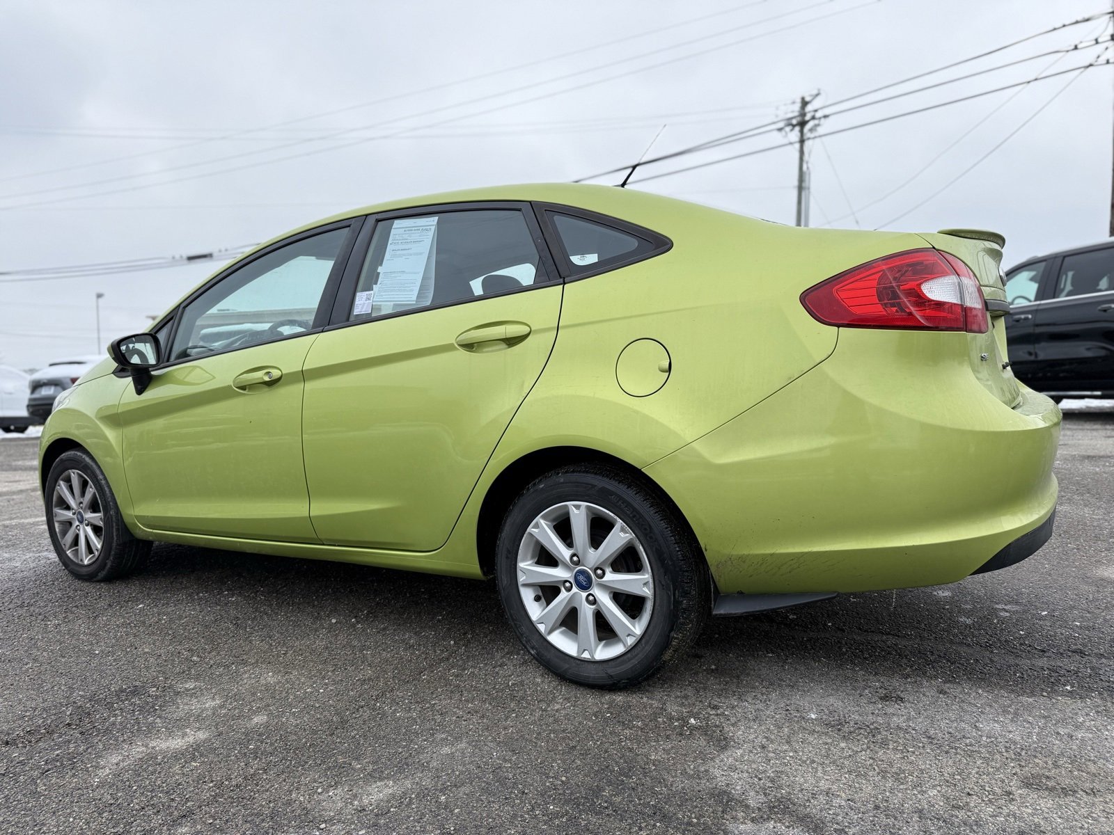 Used 2012 Ford Fiesta SE image 4