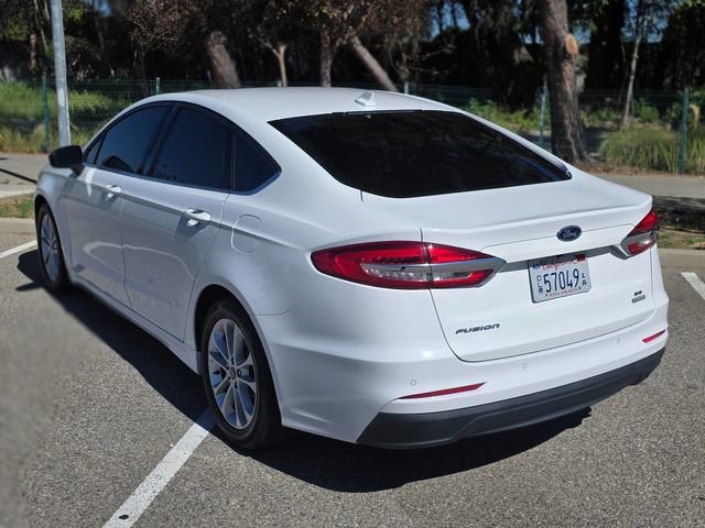 Used 2020 Ford Fusion SE image 17
