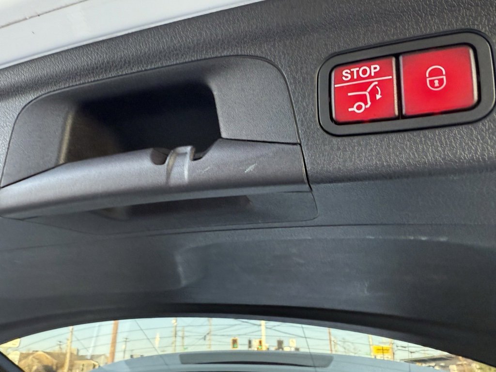 Used 2020 Mercedes-Benz GLE 350 4MATIC image 19