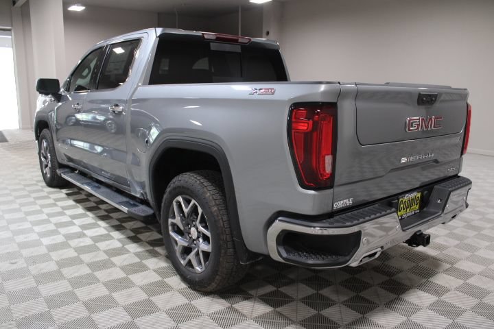 New 2026 GMC Sierra 1500 SLT w/ SLT Premium Plus Package AWD/4WD image 10