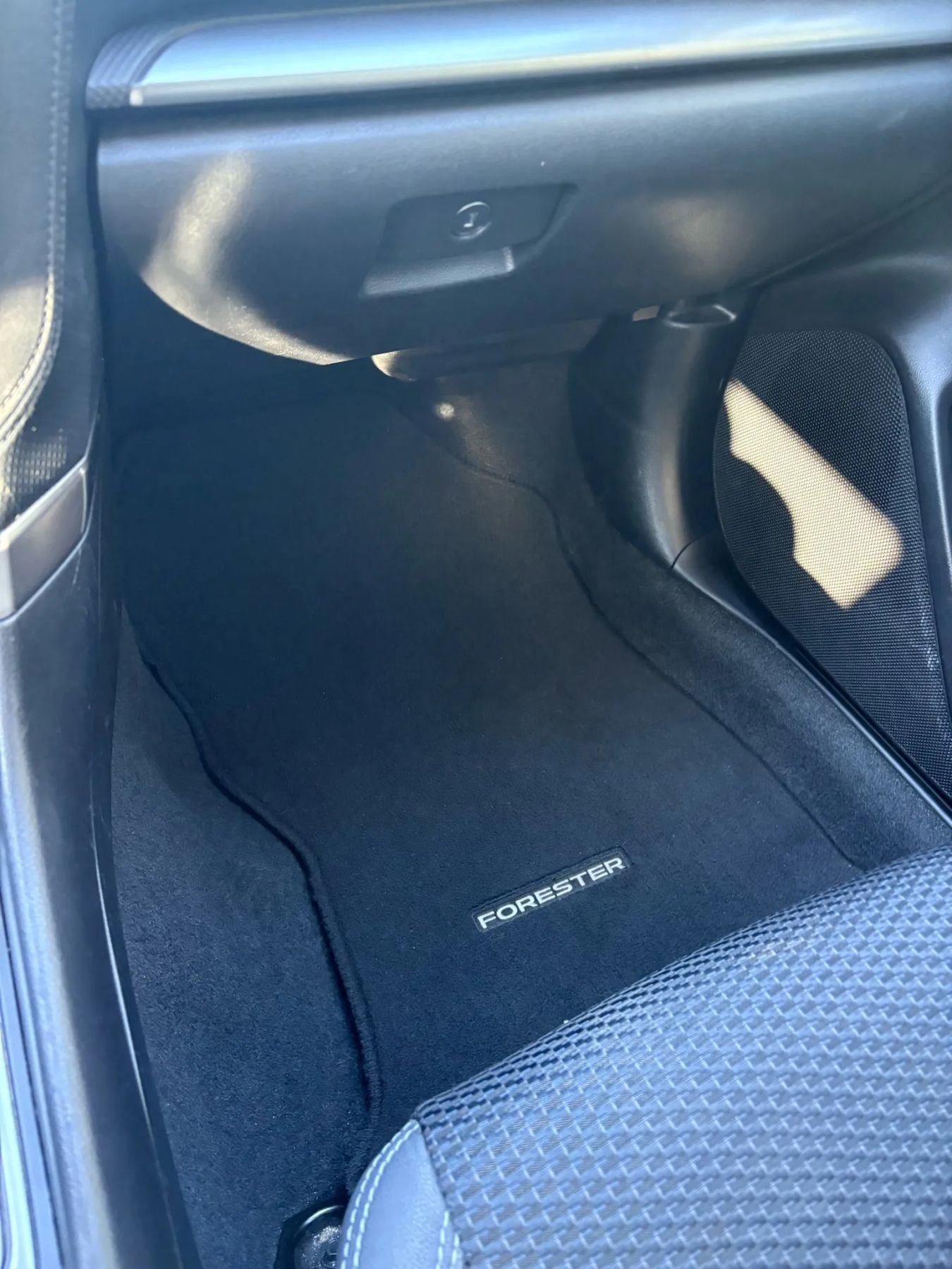 Used 2021 Subaru Forester Premium image 10