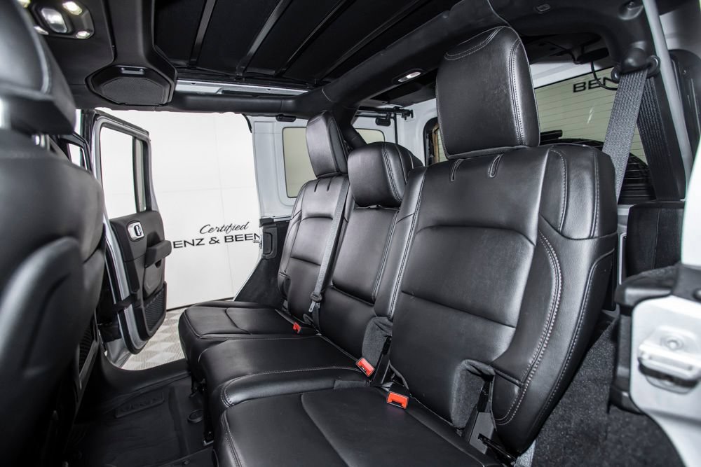 Used 2023 Jeep Wrangler Unlimited Rubicon 392 w/ Xtreme Recon 35" Tire Package AWD/4WD image 14