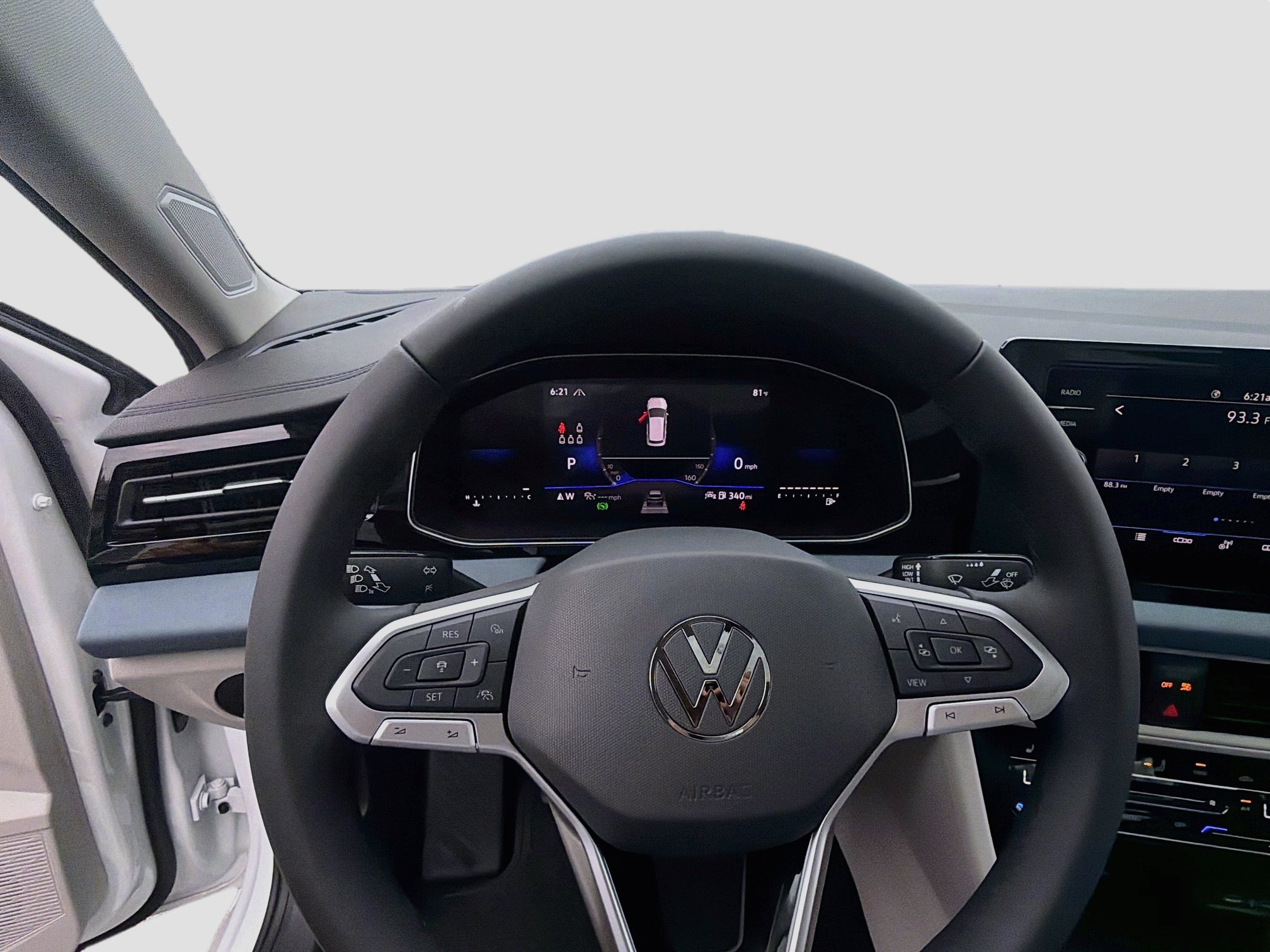 New 2027 Volkswagen Jetta SE FWD image 11